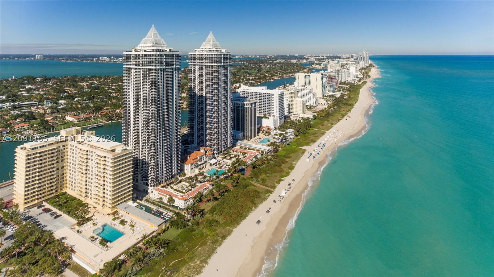 Real estate property located at 4775 Collins Ave #2207, Miami-dade, Green Diamond Condo, Miami Beach, FL