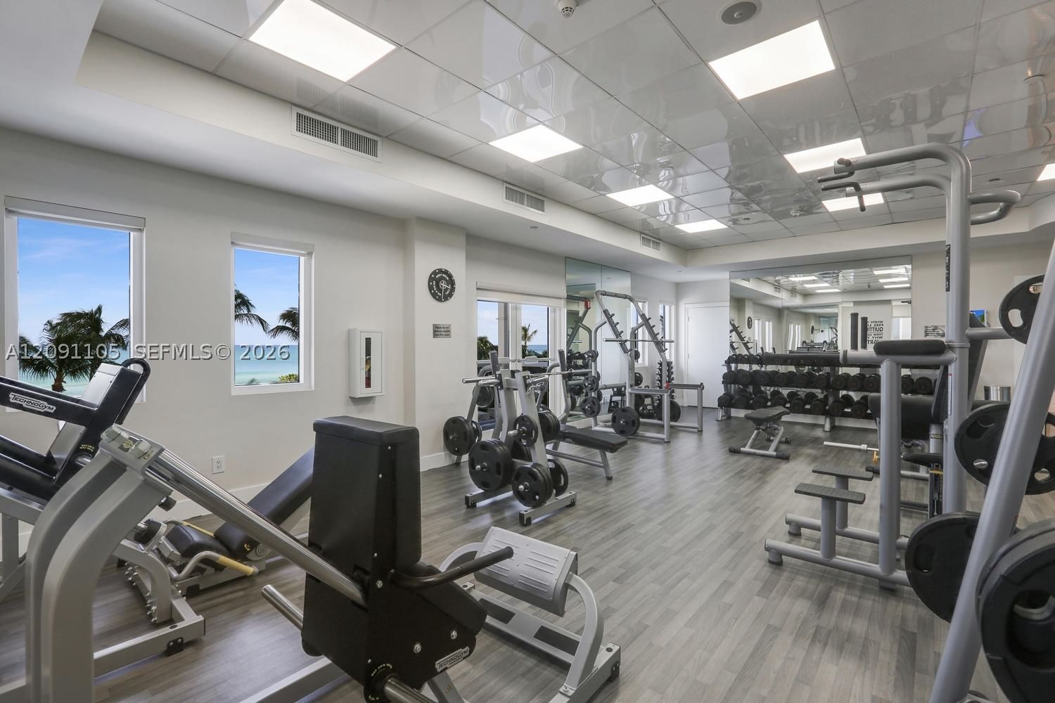 Real estate property located at 4775 Collins Ave #2207, Miami-dade, Green Diamond Condo, Miami Beach, FL