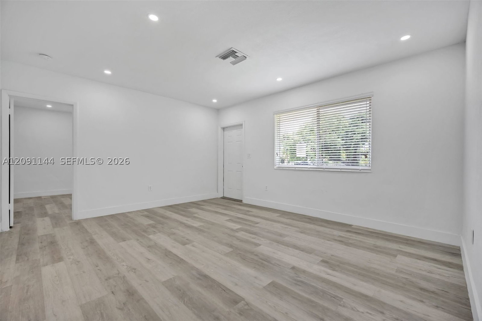 Real estate property located at 1401 152nd St, Miami-dade, Washington Park, North Miami Beach, FL