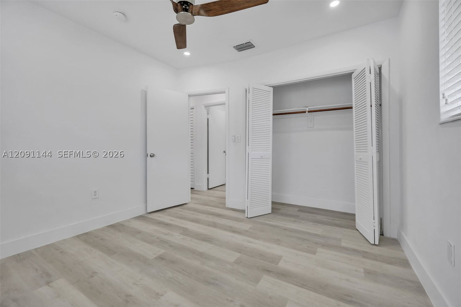 Real estate property located at 1401 152nd St, Miami-dade, Washington Park, North Miami Beach, FL