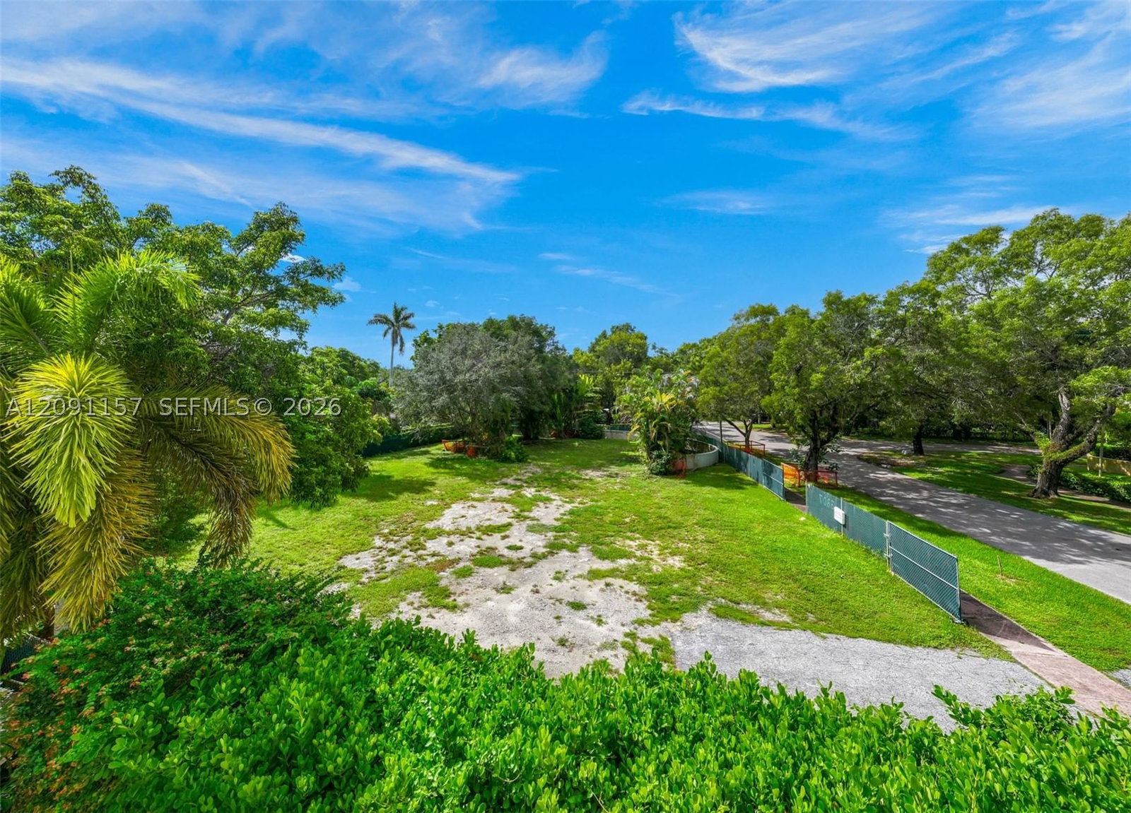 Real estate property located at 3807 Durango St, Miami-dade, Coral Gables Country Club, Coral Gables, FL