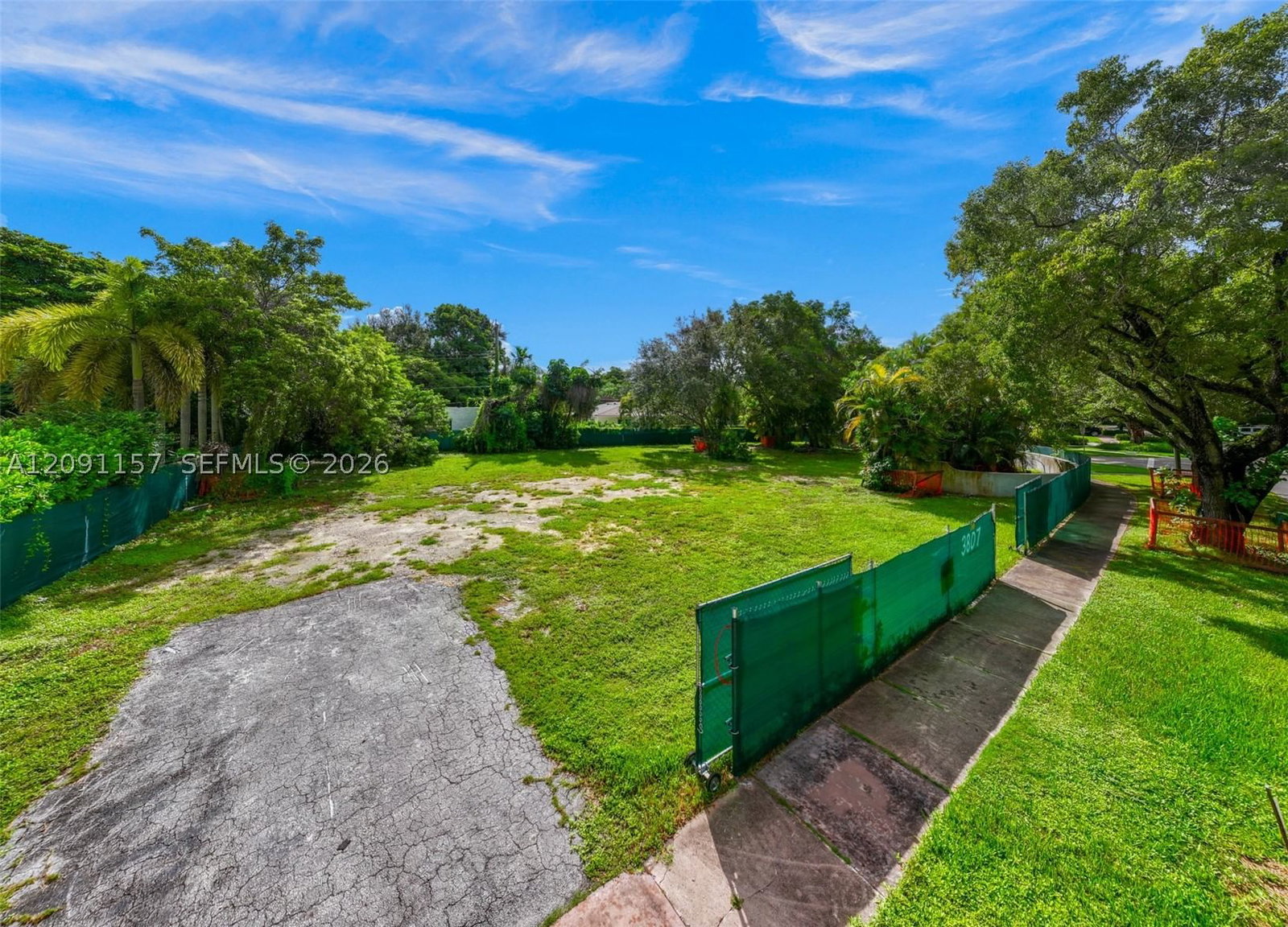 Real estate property located at 3807 Durango St, Miami-dade, Coral Gables Country Club, Coral Gables, FL