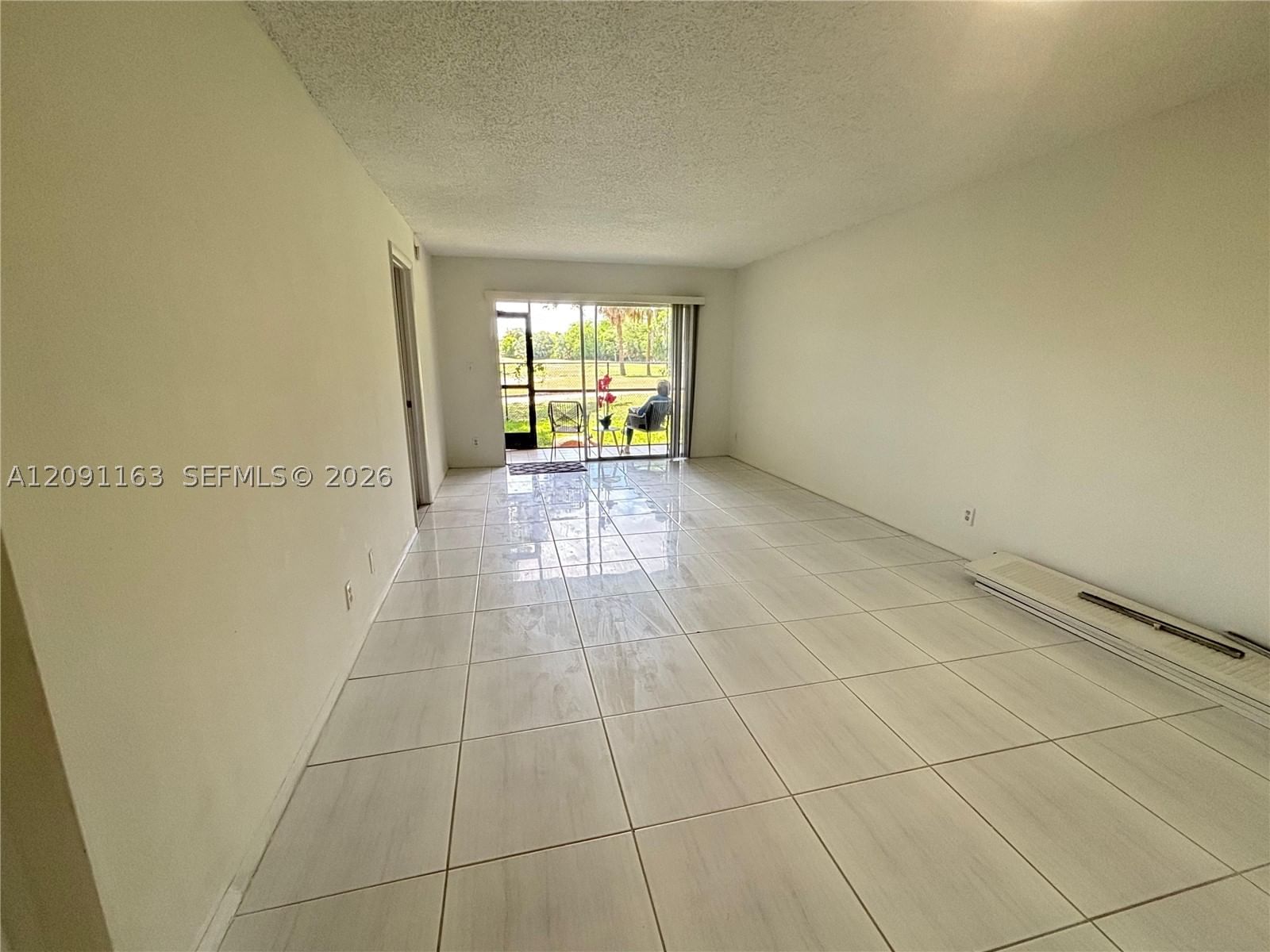 Real estate property located at 8060 Fairview Dr #101, Broward, Versailles Gardens Condo, Tamarac, FL