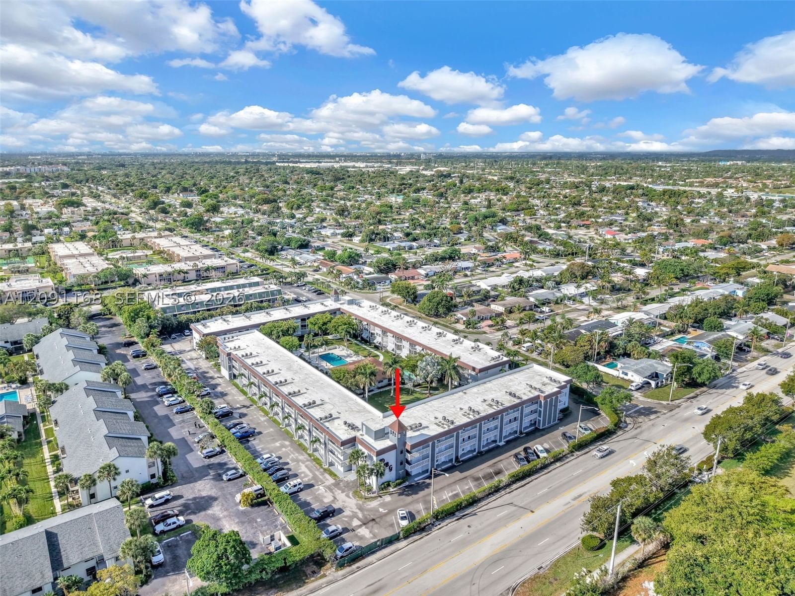 Real estate property located at 400 10th St #303, Broward, Deerfield Beach Gardens C, Deerfield Beach, FL