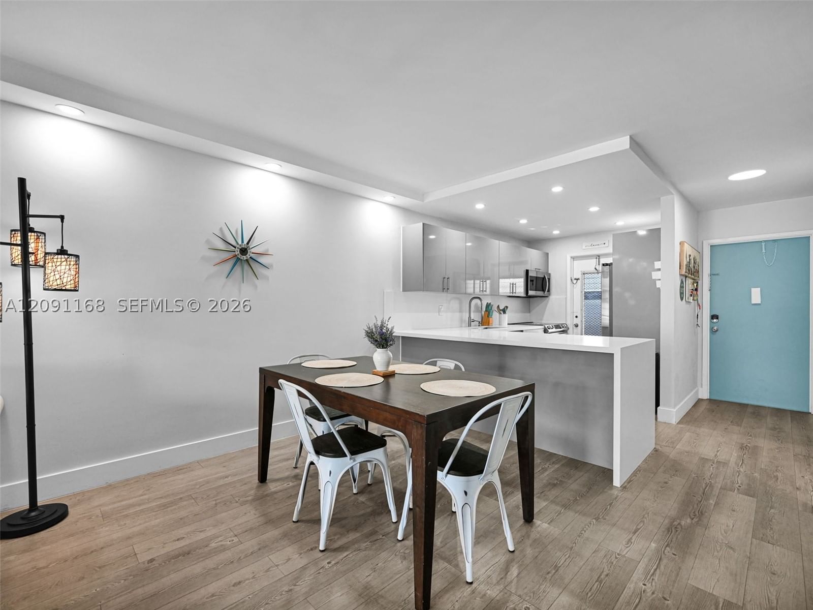 Real estate property located at 400 10th St #303, Broward, Deerfield Beach Gardens C, Deerfield Beach, FL