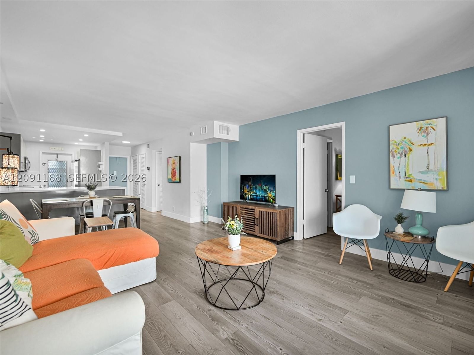 Real estate property located at 400 10th St #303, Broward, Deerfield Beach Gardens C, Deerfield Beach, FL