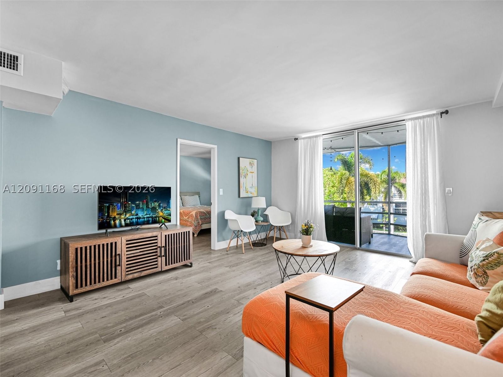 Real estate property located at 400 10th St #303, Broward, Deerfield Beach Gardens C, Deerfield Beach, FL
