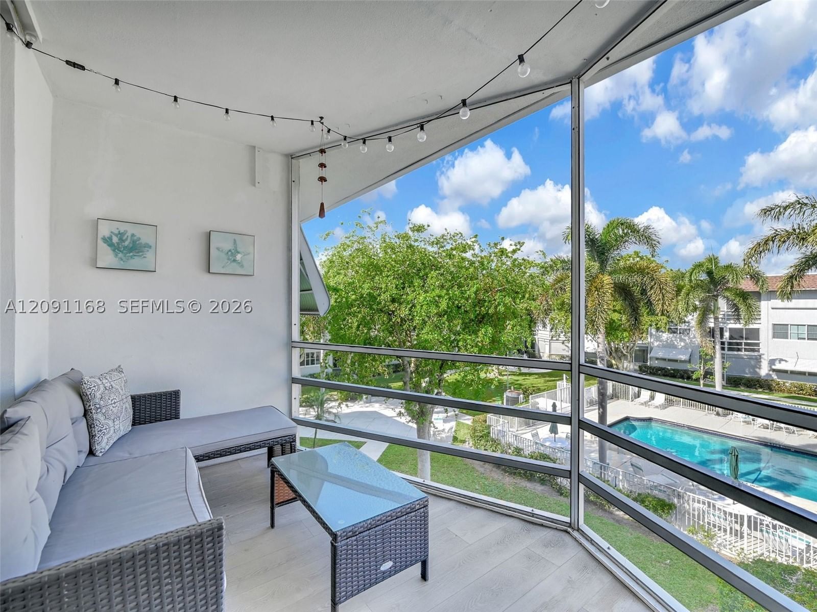 Real estate property located at 400 10th St #303, Broward, Deerfield Beach Gardens C, Deerfield Beach, FL