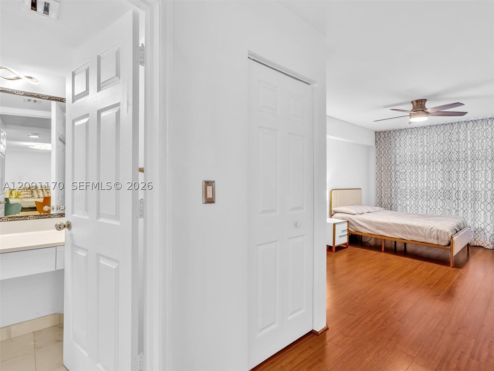 Real estate property located at 3530 Mystic Pointe Dr #2002, Miami-dade, Mystic Pointe Tower 500 C, Aventura, FL