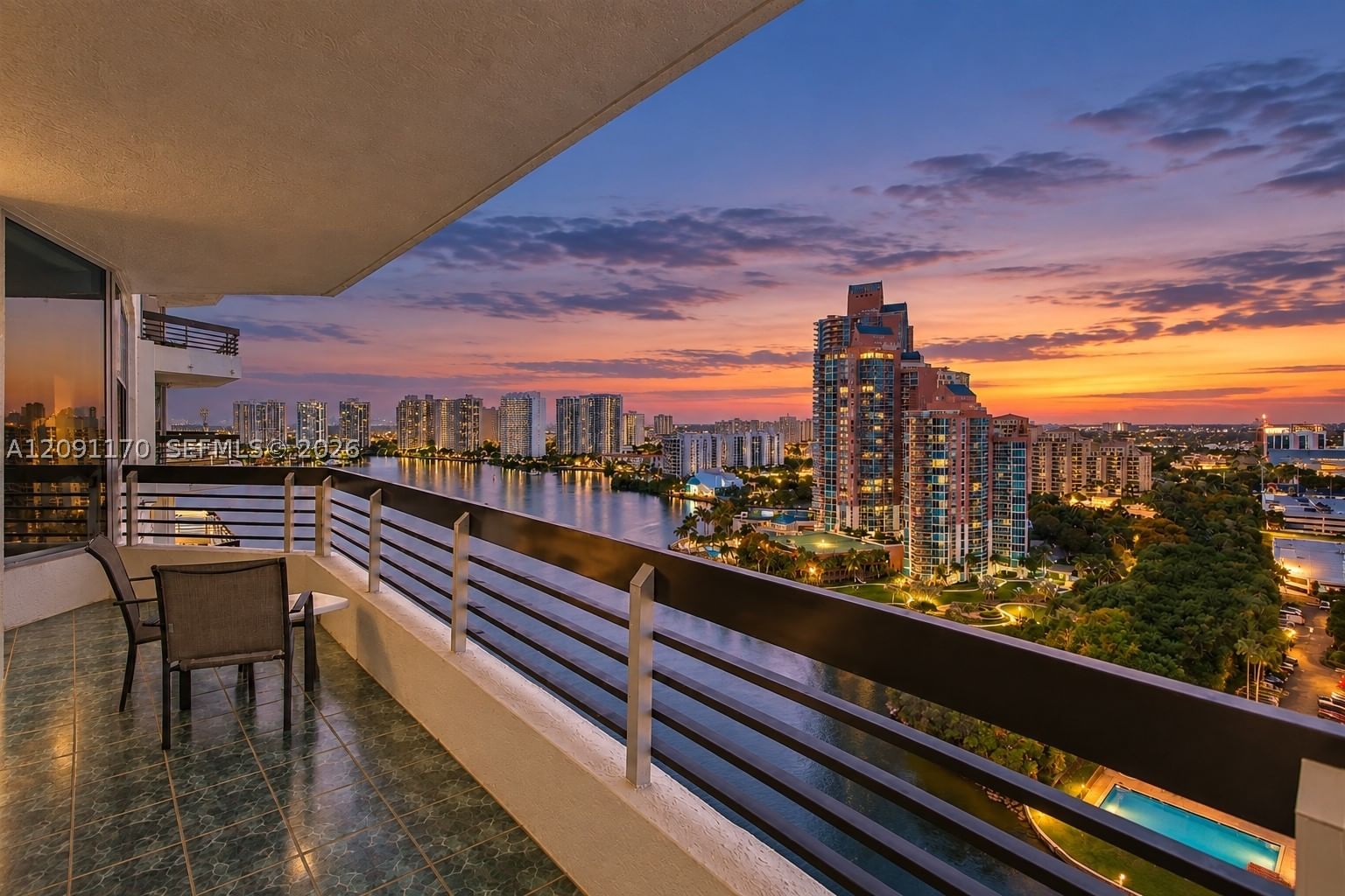 Real estate property located at 3530 Mystic Pointe Dr #2002, Miami-dade, Mystic Pointe Tower 500 C, Aventura, FL