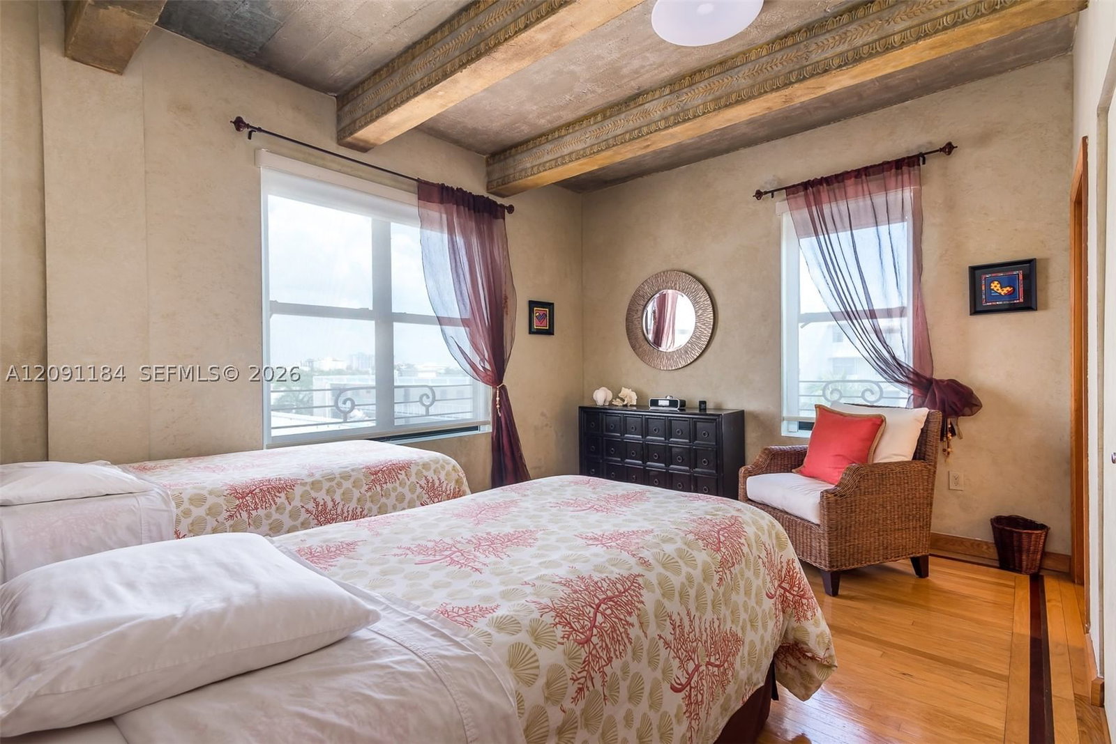 Real estate property located at 1330 Ocean Dr R5F, Miami-dade, The Netherland Condo, Miami Beach, FL
