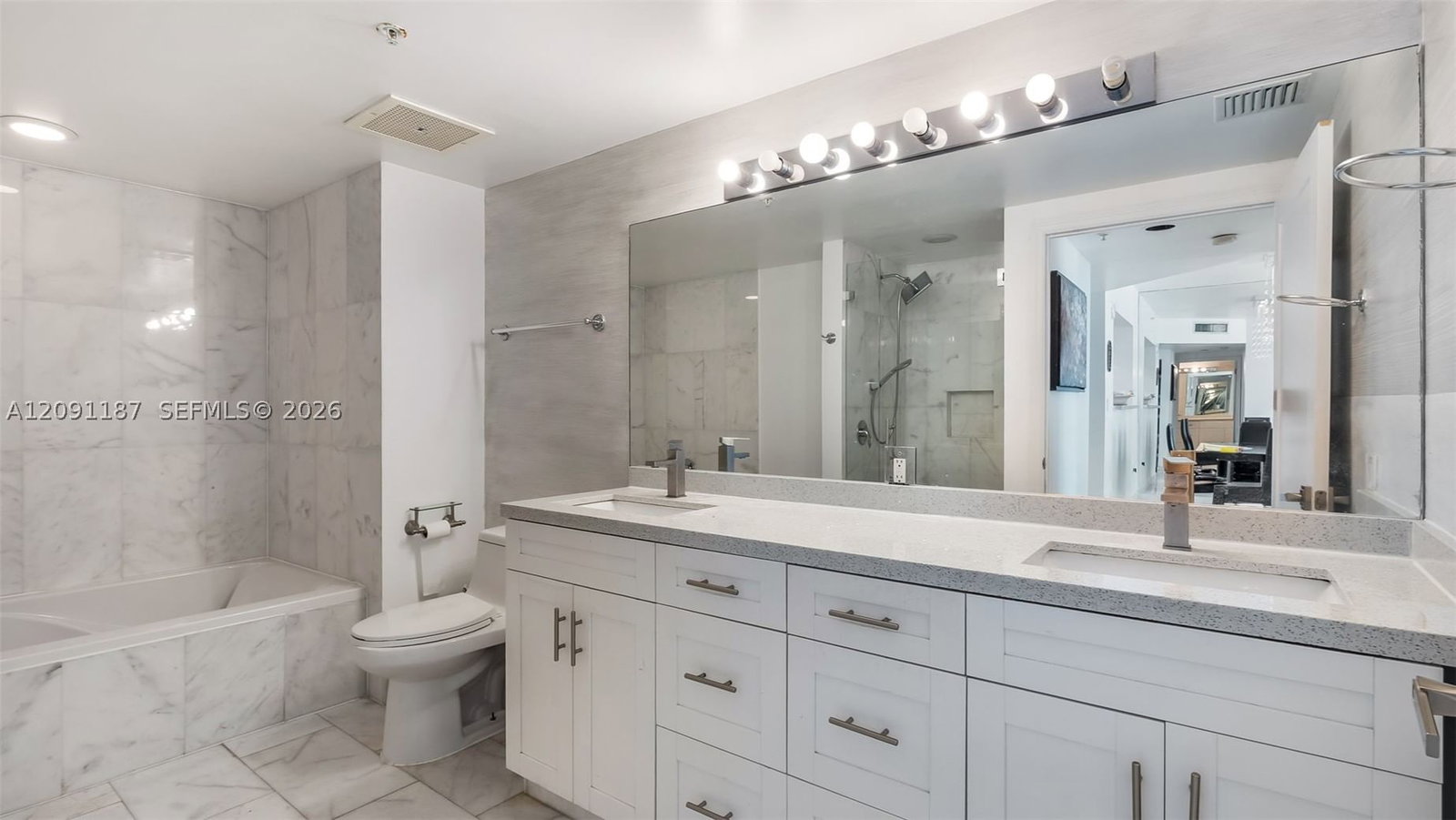 Real estate property located at 17375 Collins Ave #1404, Miami-dade, Ocean Point Beach Club Co, Sunny Isles Beach, FL