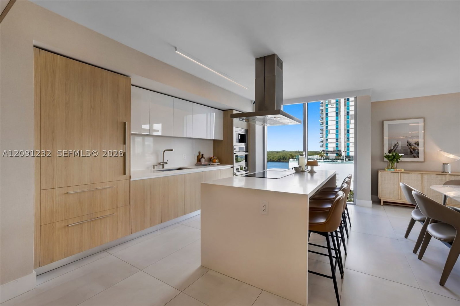 Real estate property located at 330 Sunny Isles Blvd #5-701, Miami-dade, Parque Towers Condo, Sunny Isles Beach, FL