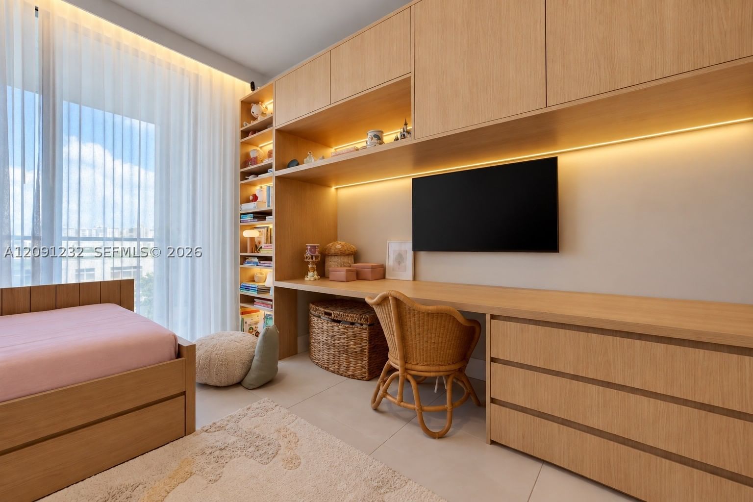 Real estate property located at 330 Sunny Isles Blvd #5-701, Miami-dade, Parque Towers Condo, Sunny Isles Beach, FL
