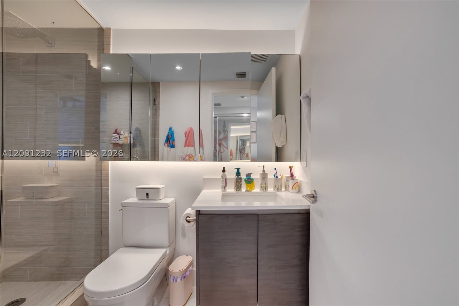 Real estate property located at 330 Sunny Isles Blvd #5-701, Miami-dade, Parque Towers Condo, Sunny Isles Beach, FL