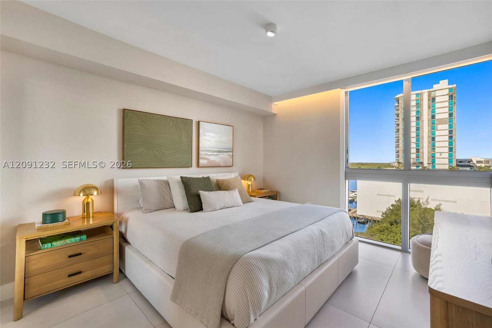 Real estate property located at 330 Sunny Isles Blvd #5-701, Miami-dade, Parque Towers Condo, Sunny Isles Beach, FL