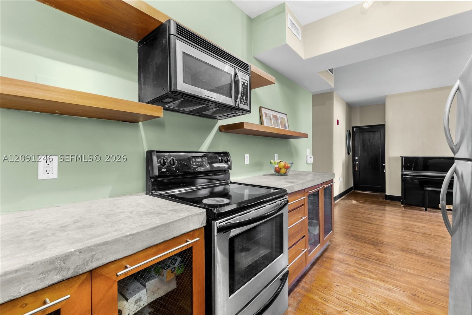 Real estate property located at 711 14th St #4, Miami-dade, Beachway Condo, Miami Beach, FL