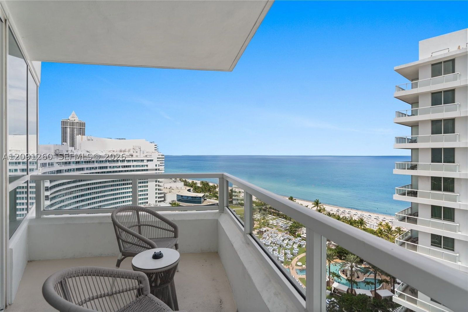 Real estate property located at 4401 Collins Ave #1703, Miami-dade, Fontainebleau Ii Condo, Miami Beach, FL