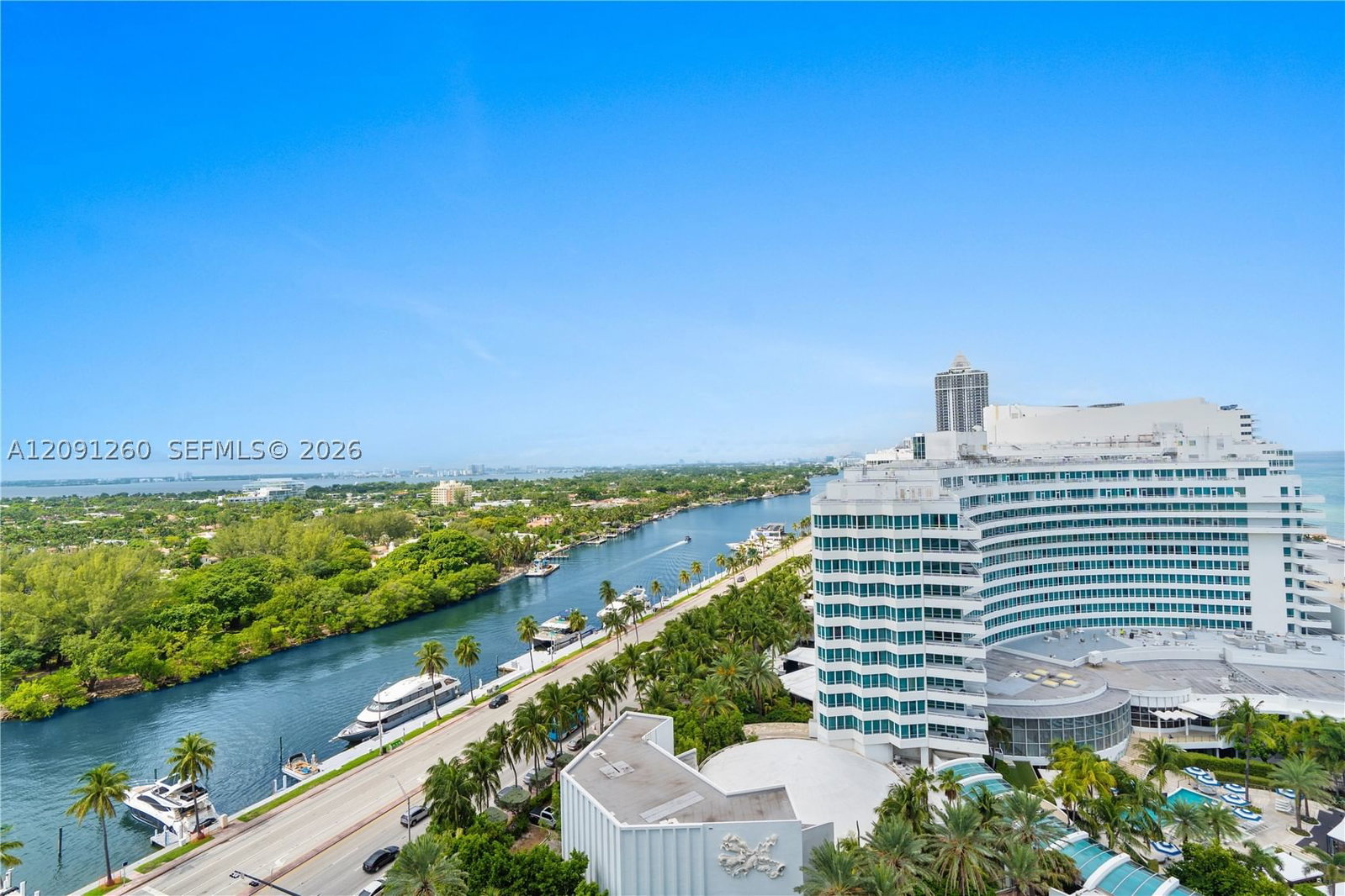 Real estate property located at 4401 Collins Ave #1703, Miami-dade, Fontainebleau Ii Condo, Miami Beach, FL