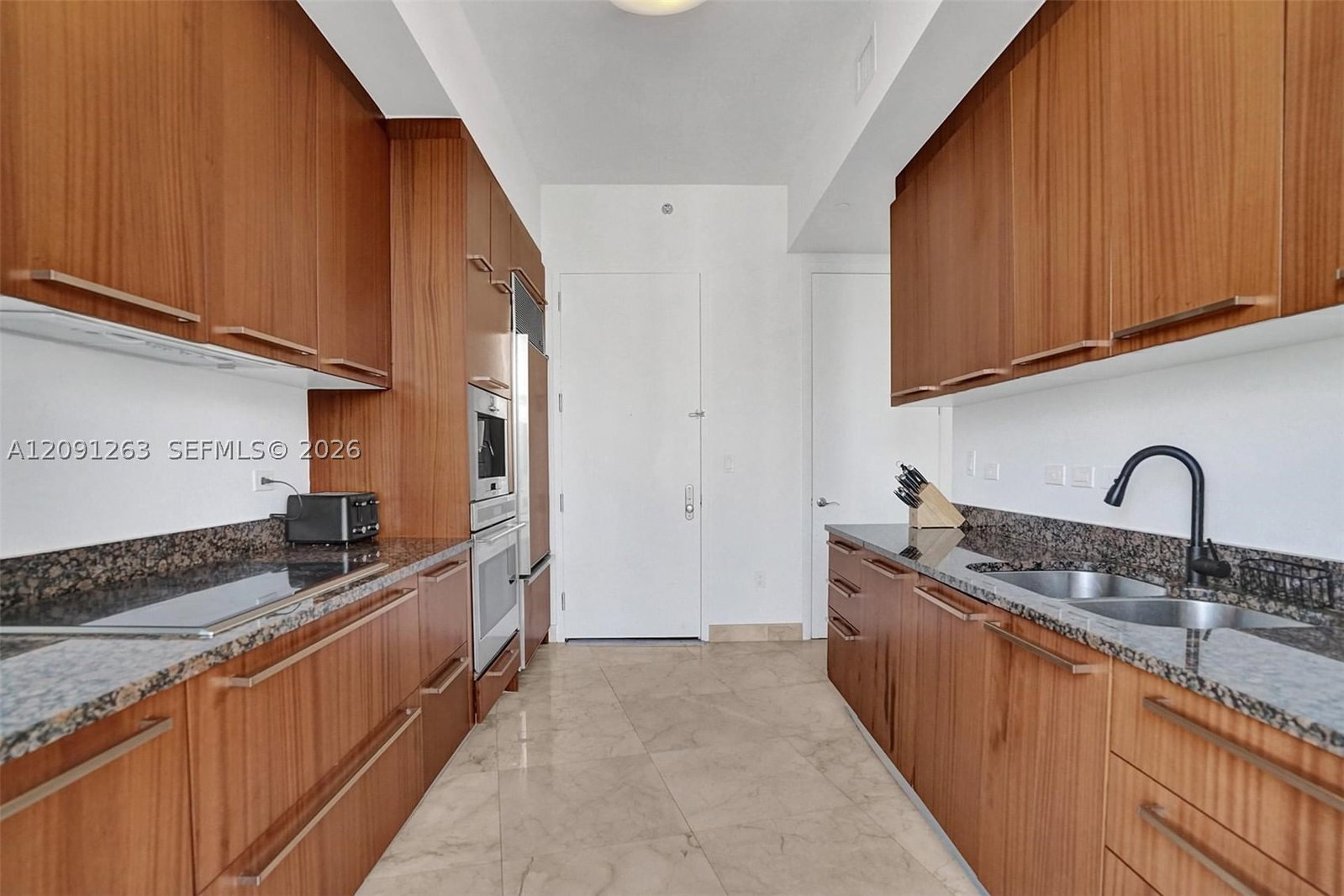 Real estate property located at 16001 Collins Ave #805, Miami-dade, Tdr Tower I Condo, Sunny Isles Beach, FL