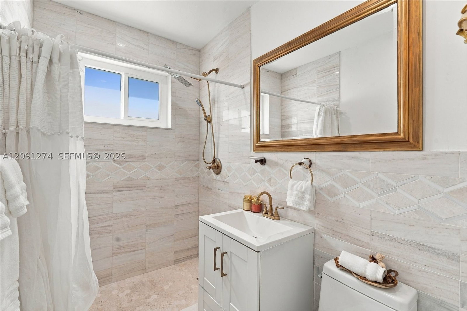 Real estate property located at 890 168th St, Miami-dade, Panuleta Gardens, North Miami Beach, FL