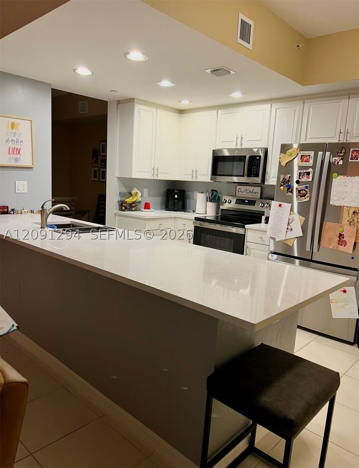 Real estate property located at 7735 Yardley Dr #213, Broward, Yardley, Tamarac, FL