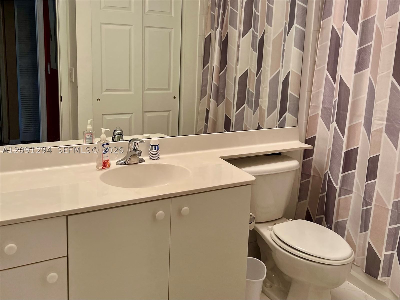 Real estate property located at 7735 Yardley Dr #213, Broward, Yardley, Tamarac, FL