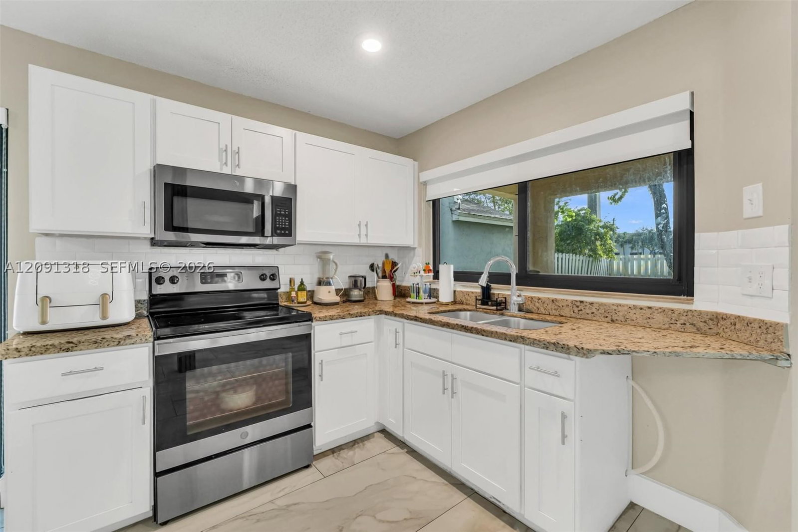 Real estate property located at 2836 River Run Cir W, Broward, River Run Garden Homes, Miramar, FL
