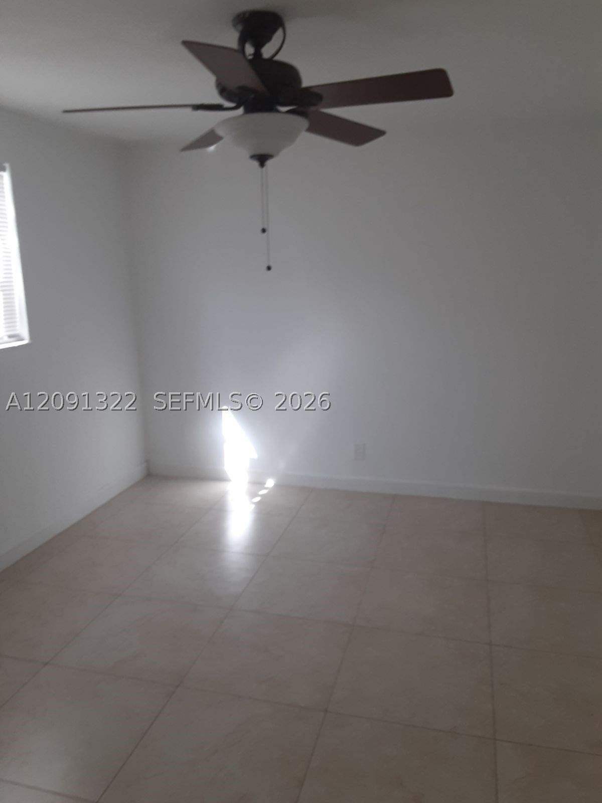 Real estate property located at 2200 Taylor St #101, Broward, Paradise Gardens Iv Inc C, Hollywood, FL