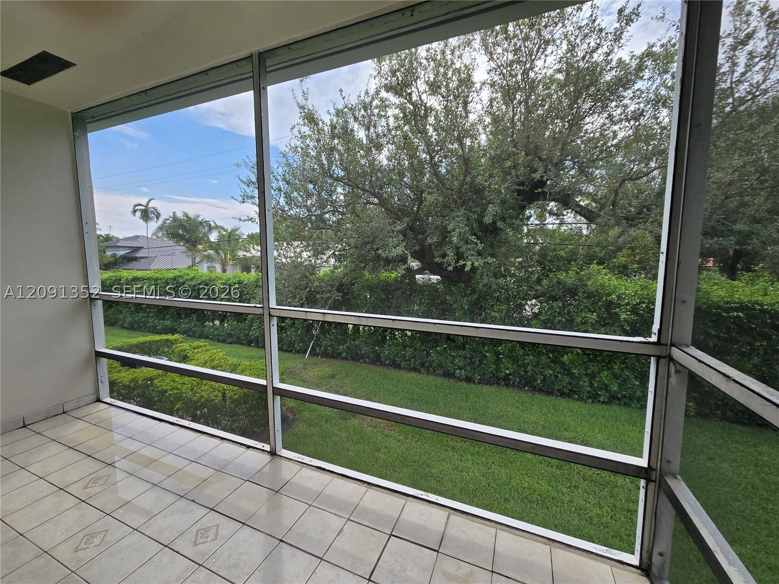 Real estate property located at 880 Horizons W #205, Palm Beach, Sterling Village 880 Cond, Boynton Beach, FL
