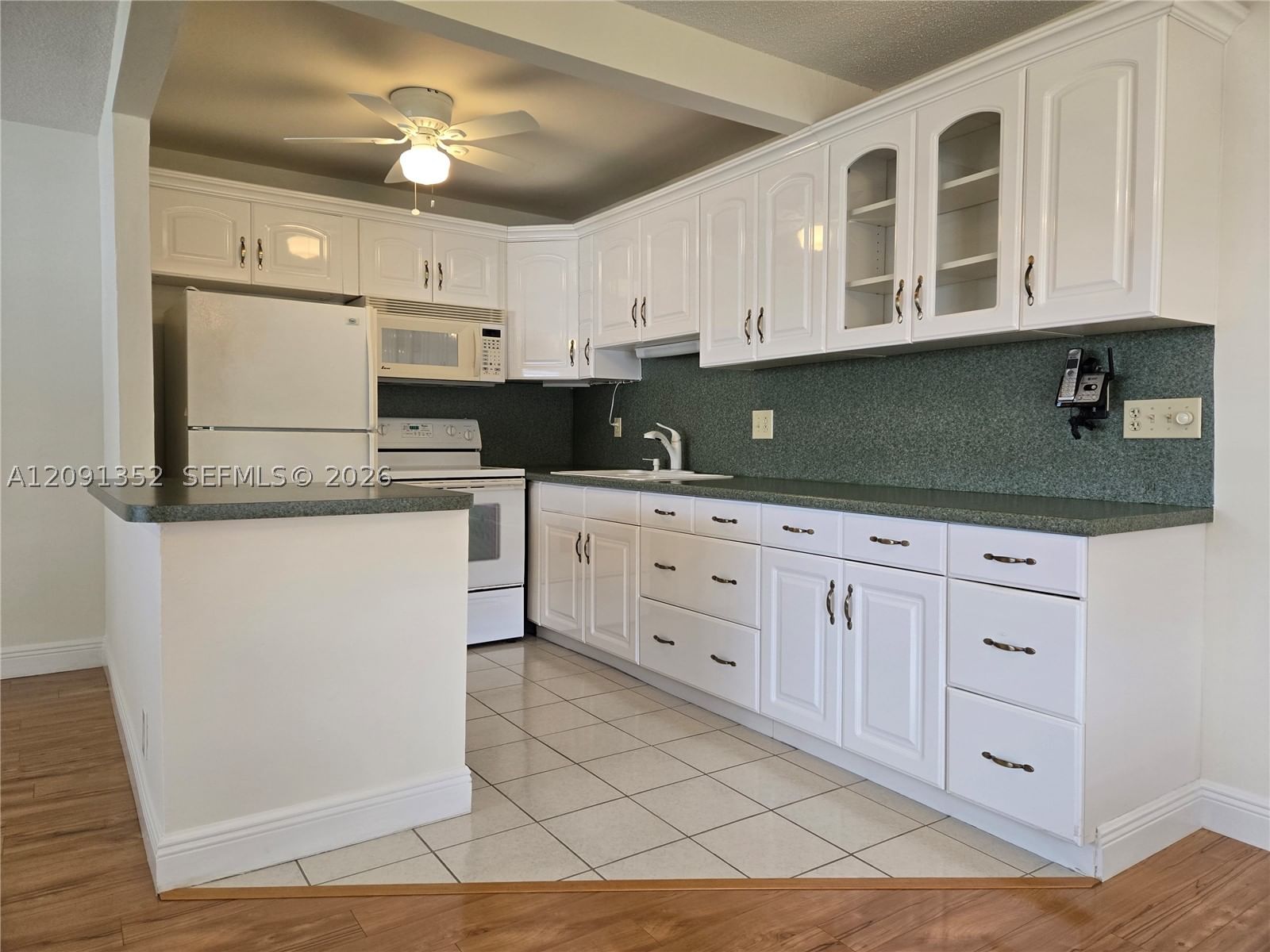 Real estate property located at 880 Horizons W #205, Palm Beach, Sterling Village 880 Cond, Boynton Beach, FL