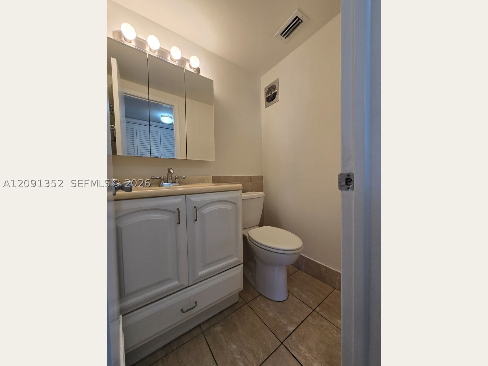 Real estate property located at 880 Horizons W #205, Palm Beach, Sterling Village 880 Cond, Boynton Beach, FL