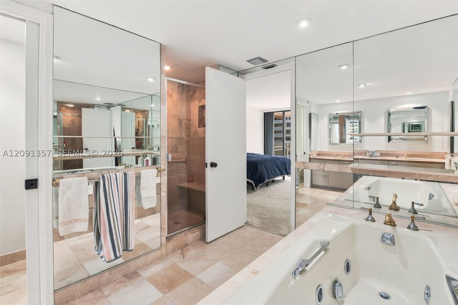 Real estate property located at 2 Grove Isle Dr B609, Miami-dade, Grove Isle Condo, Miami, FL