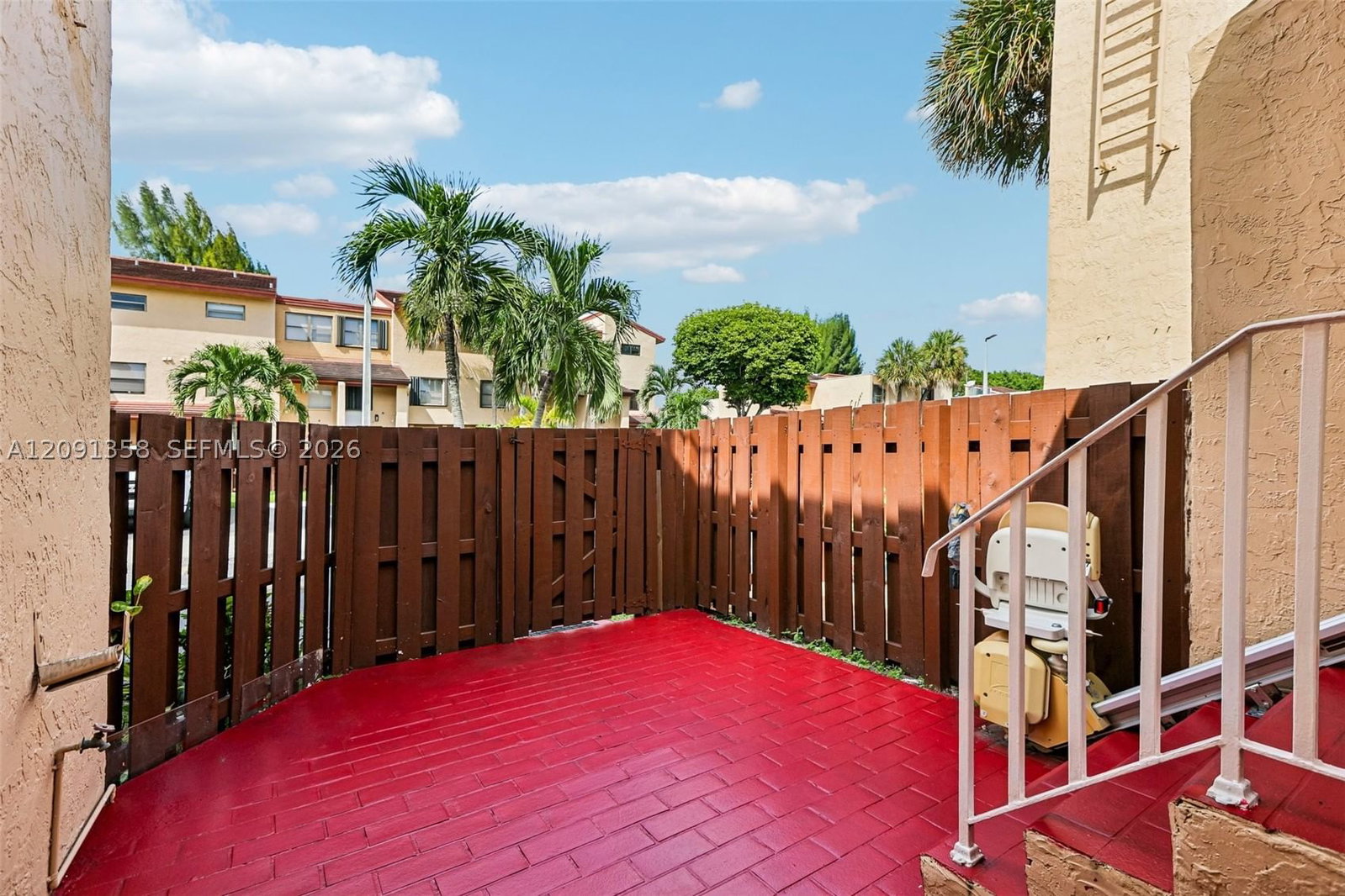 Real estate property located at 241 Park Dr #5-202, Miami-dade, Indian Summer Vilg Condo, Miami, FL