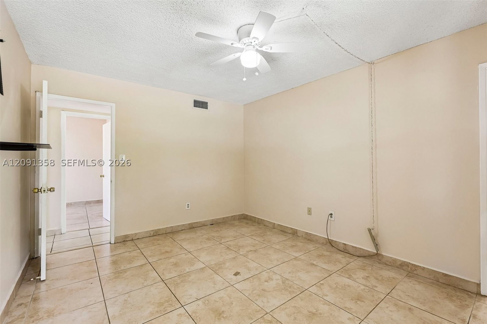 Real estate property located at 241 Park Dr #5-202, Miami-dade, Indian Summer Vilg Condo, Miami, FL