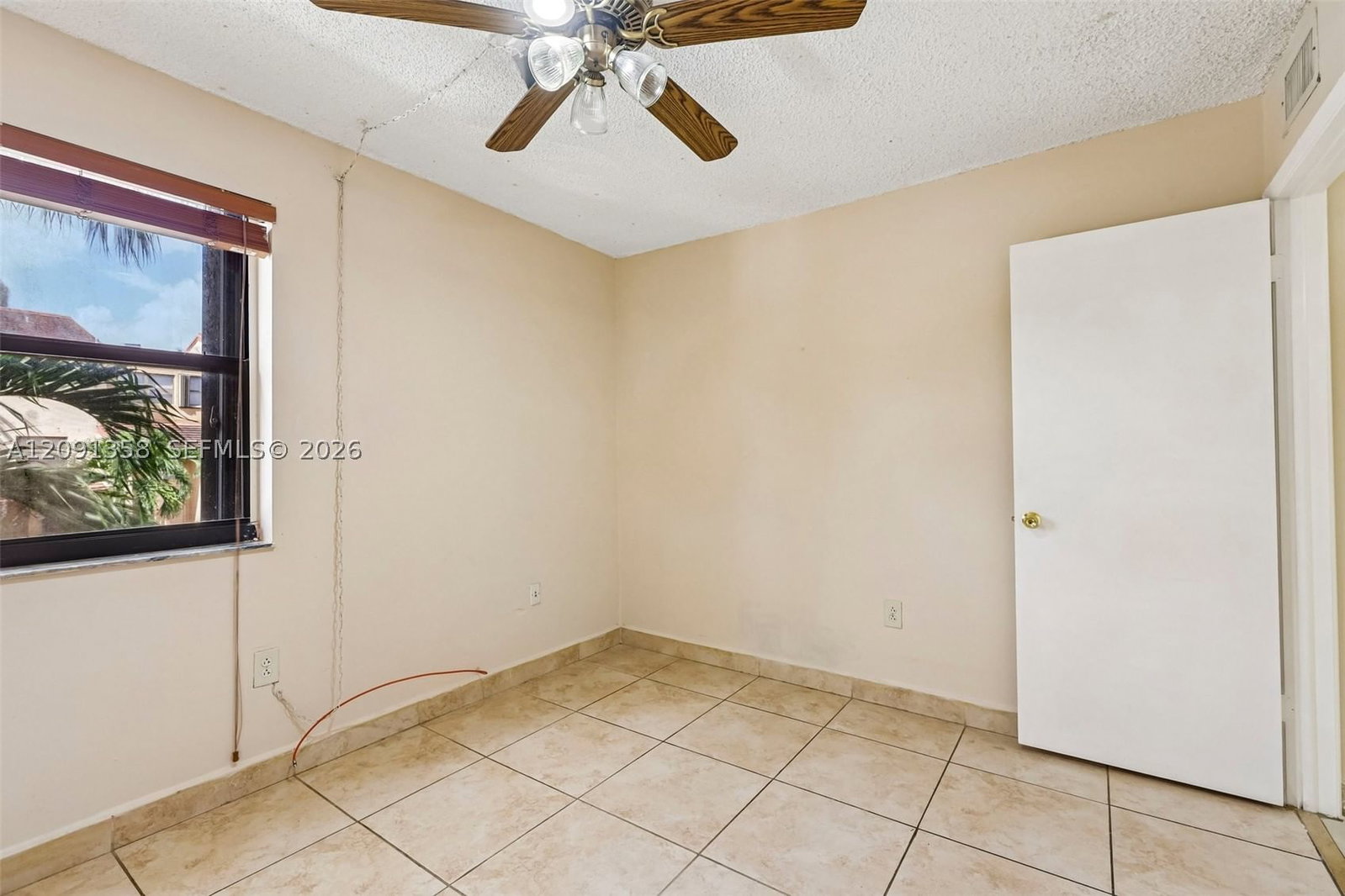 Real estate property located at 241 Park Dr #5-202, Miami-dade, Indian Summer Vilg Condo, Miami, FL