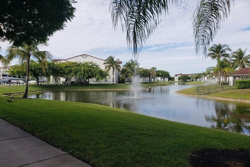 Real estate property located at 4520 107th Ave #105-10, Miami-dade, Enclave At Doral Condo No, Doral, FL