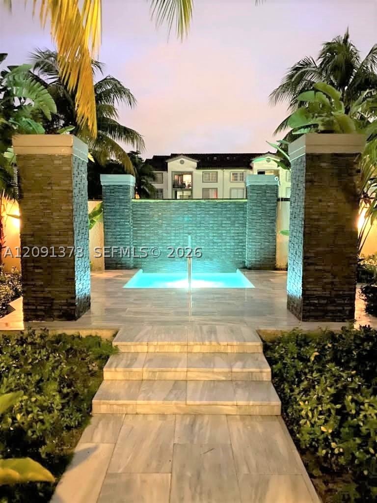 Real estate property located at 4520 107th Ave #105-10, Miami-dade, Enclave At Doral Condo No, Doral, FL