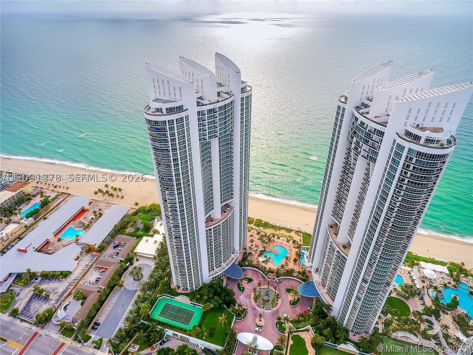 Real estate property located at 18201 Collins Ave #5303, Miami-dade, Trump Royale Condo, Sunny Isles Beach, FL