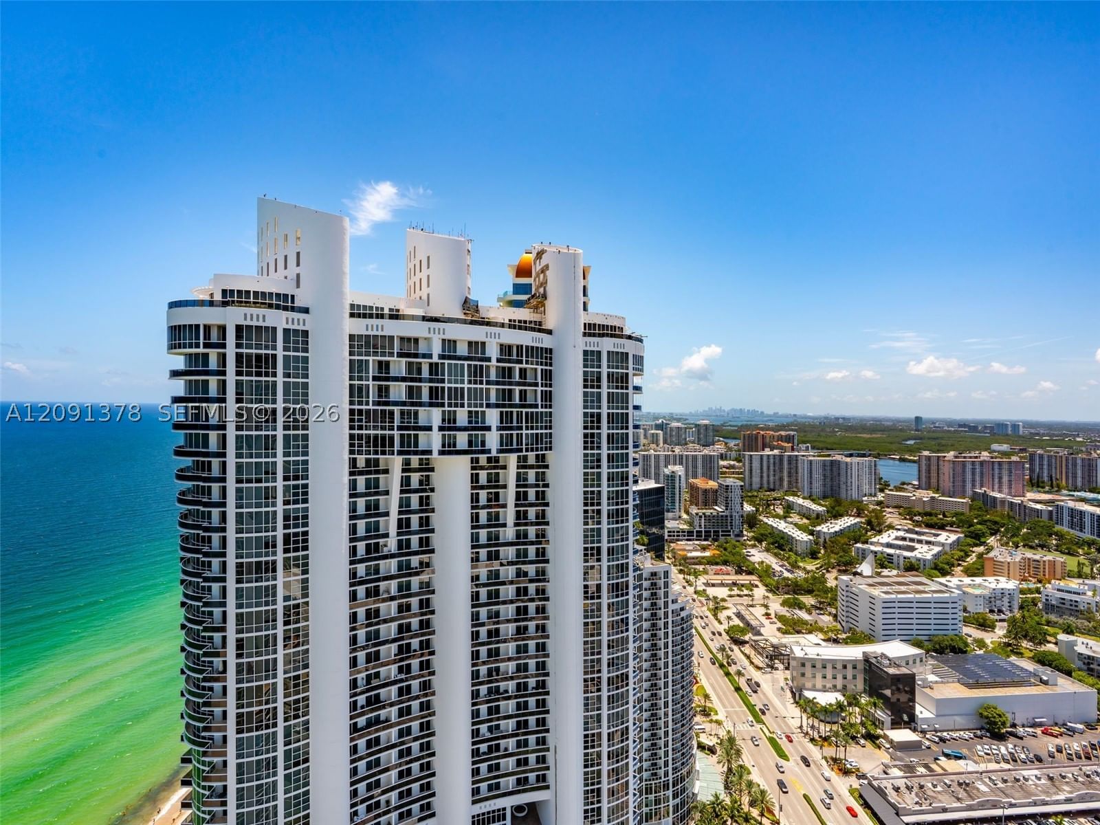 Real estate property located at 18201 Collins Ave #5303, Miami-dade, Trump Royale Condo, Sunny Isles Beach, FL