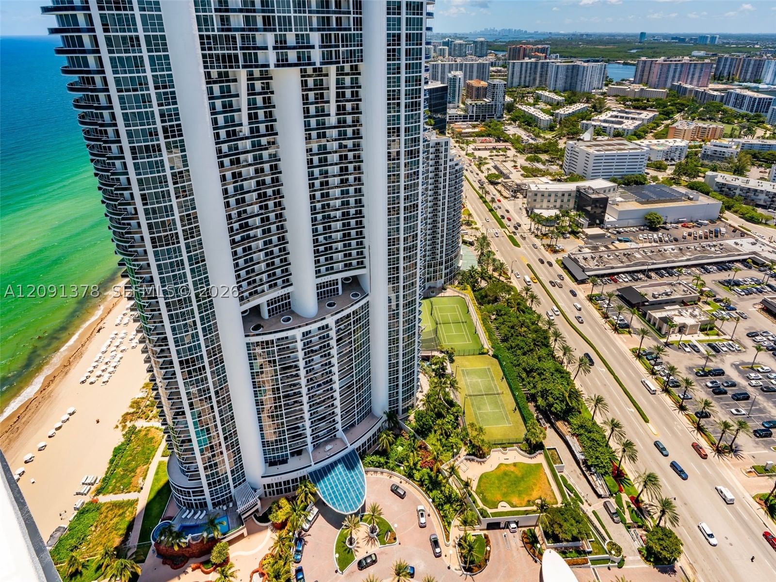 Real estate property located at 18201 Collins Ave #5303, Miami-dade, Trump Royale Condo, Sunny Isles Beach, FL