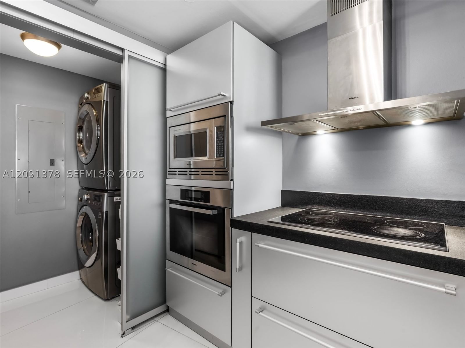 Real estate property located at 18201 Collins Ave #5303, Miami-dade, Trump Royale Condo, Sunny Isles Beach, FL
