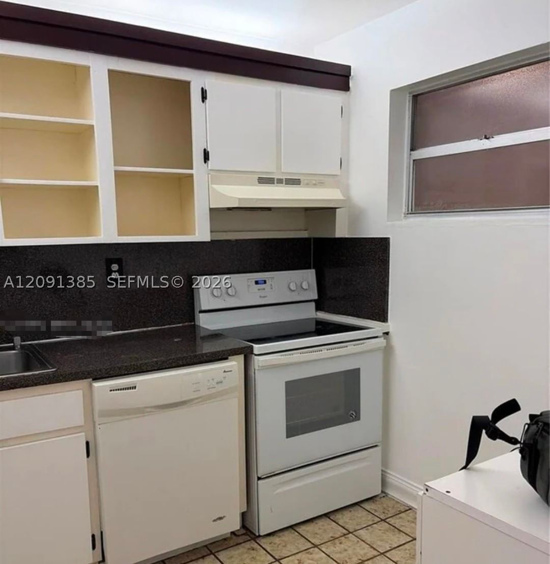 Real estate property located at 1150 Collins Ave #404, Miami-dade, Collins Vista Condo, Miami Beach, FL