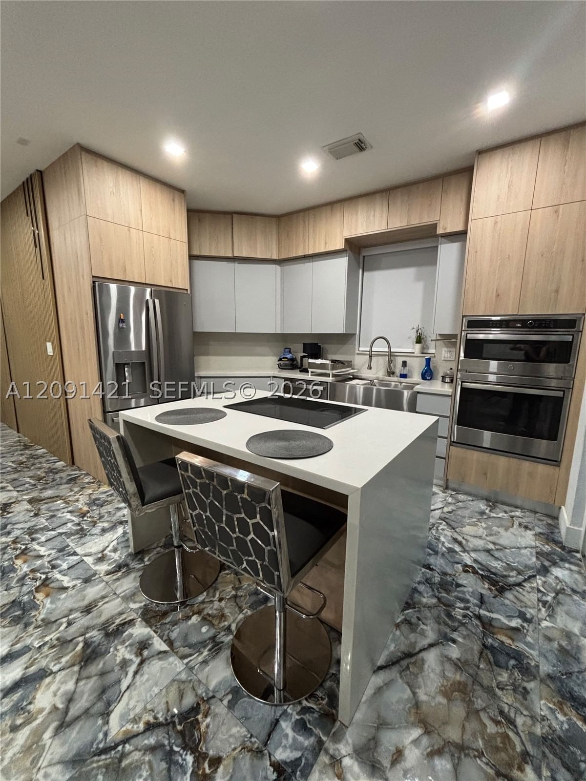 Real estate property located at 7983 114th Pl, Miami-dade, Doral Isles North Sec Two, Doral, FL