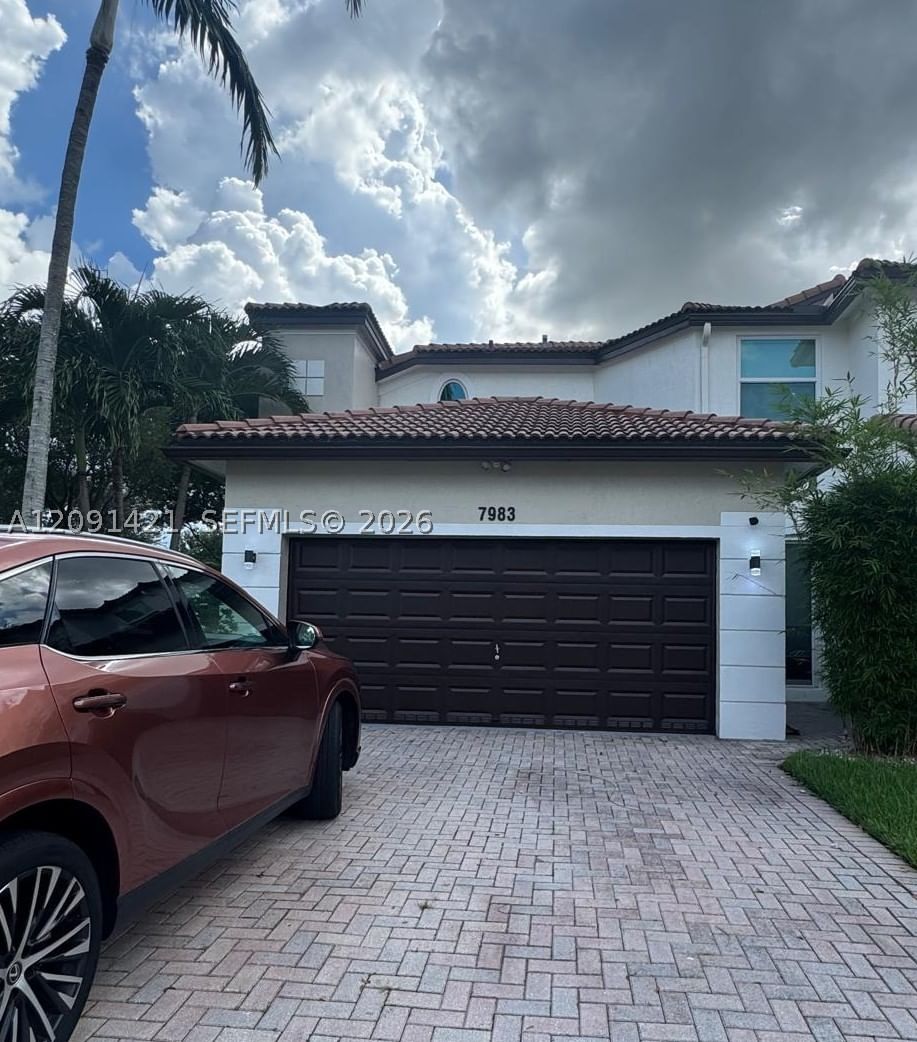 Real estate property located at 7983 114th Pl, Miami-dade, Doral Isles North Sec Two, Doral, FL