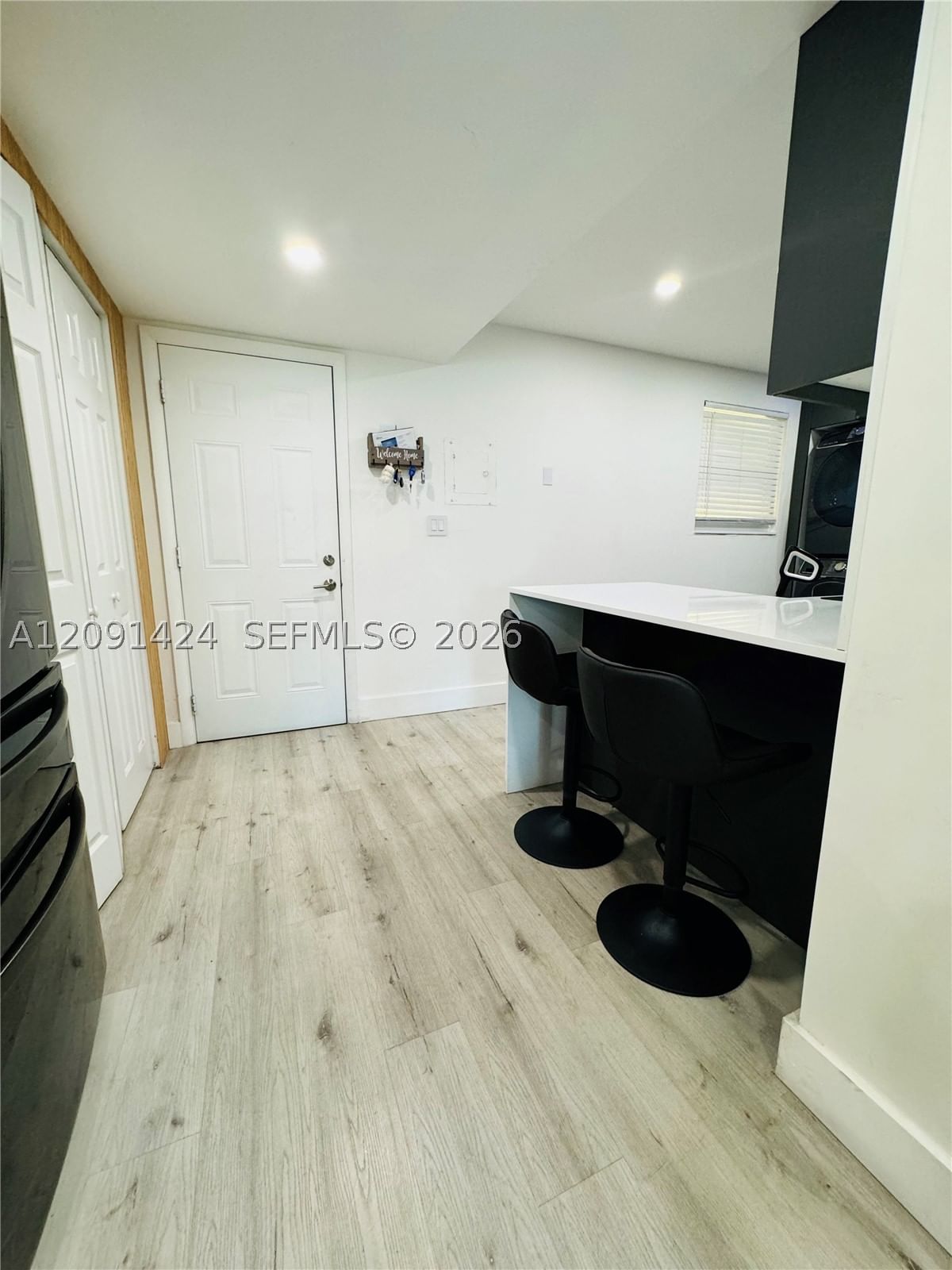 Real estate property located at 1555 44th Pl #214D, Miami-dade, St Andrews Court Condo, Hialeah, FL