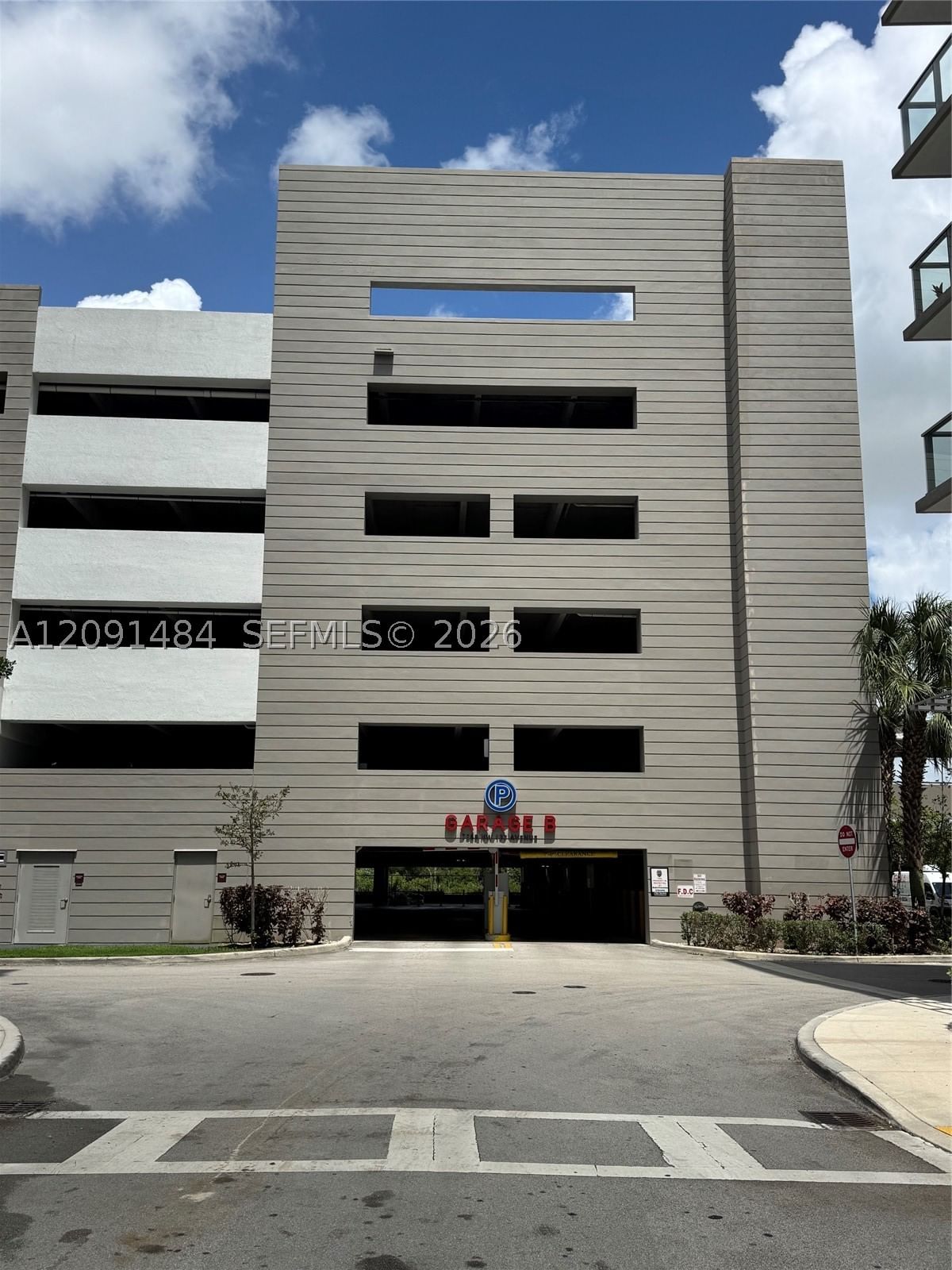Real estate property located at 7875 107th Ave #602, Miami-dade, Midtown Doral Condo 4, Doral, FL