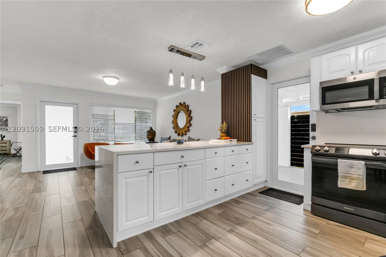 Real estate property located at 6551 Scott St, Broward, Driftwood Plaza, Hollywood, FL