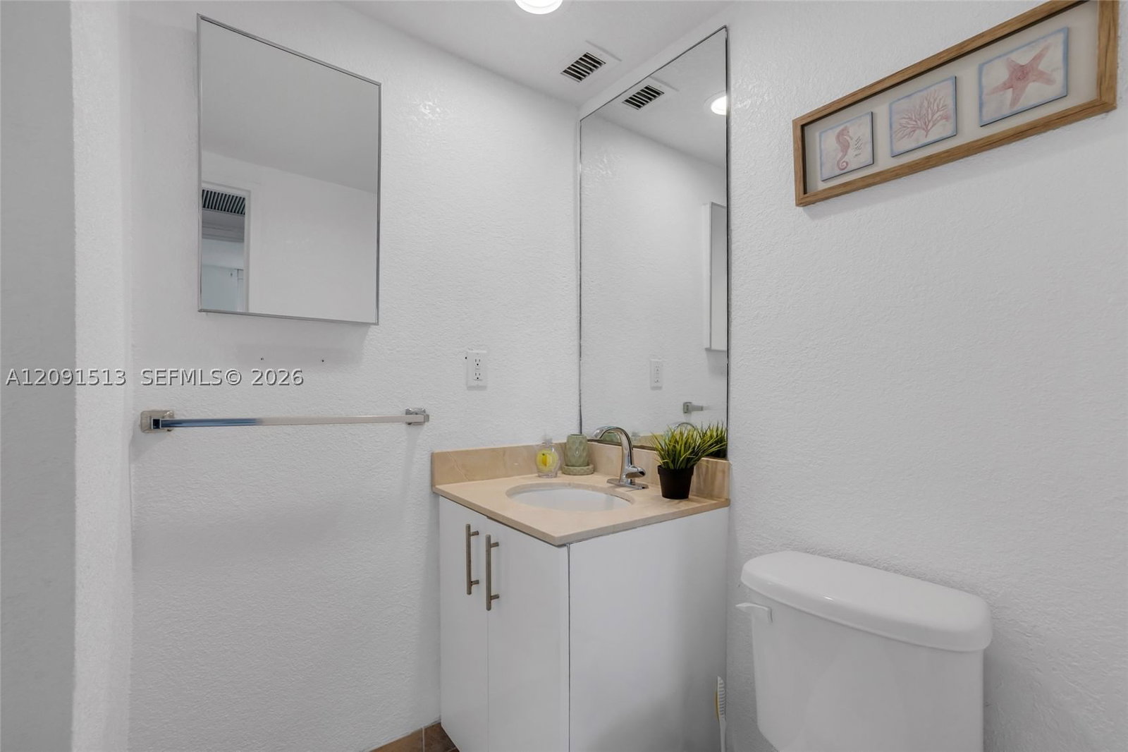 Real estate property located at 4001 Ocean Dr #12D, Broward, Sian Ocean Residences Con, Hollywood, FL