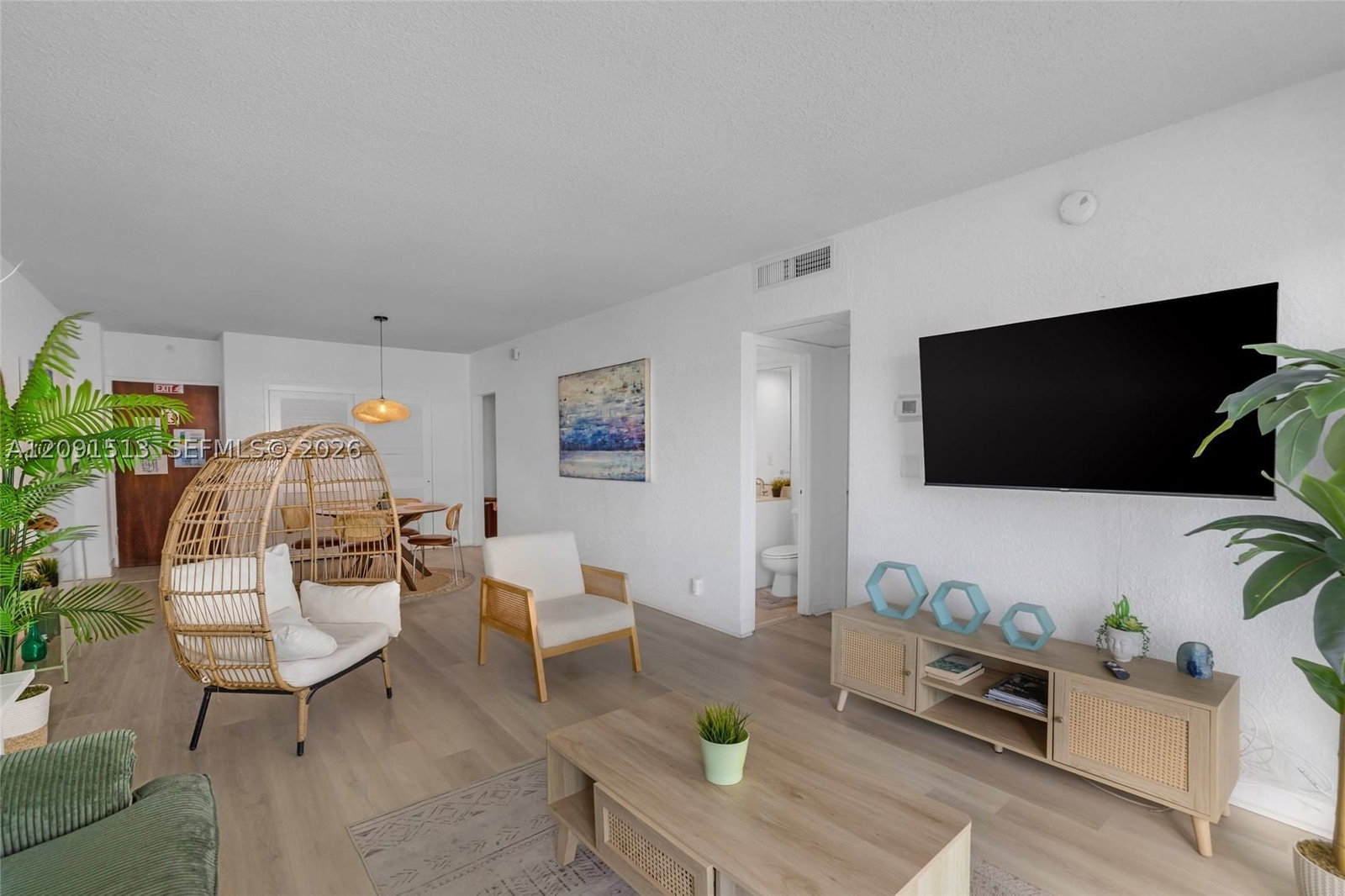 Real estate property located at 4001 Ocean Dr #12D, Broward, Sian Ocean Residences Con, Hollywood, FL